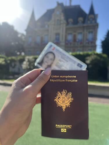REX Facebook — Naturalisation par décret Préfecture de Nantes (44)